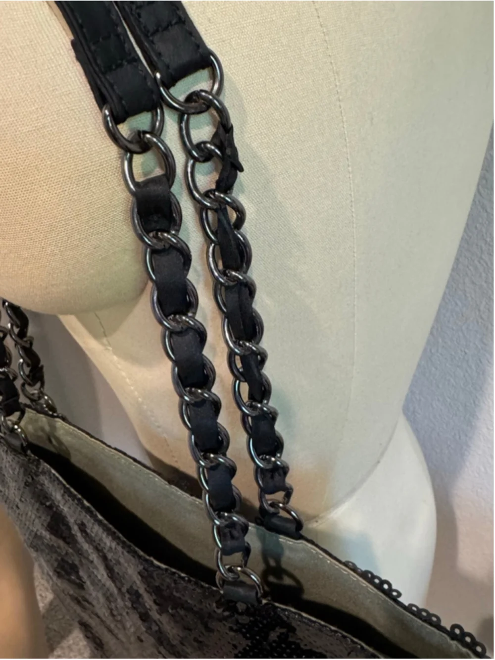 Women's R&Em Black Sequin shoulder Tote Bag One Size